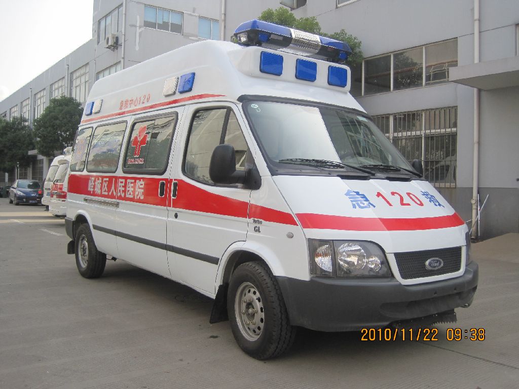 华蓥市救护车出租